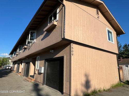 b-1509 Karluk St, Anchorage, AK, 99501-5455 | Card Image