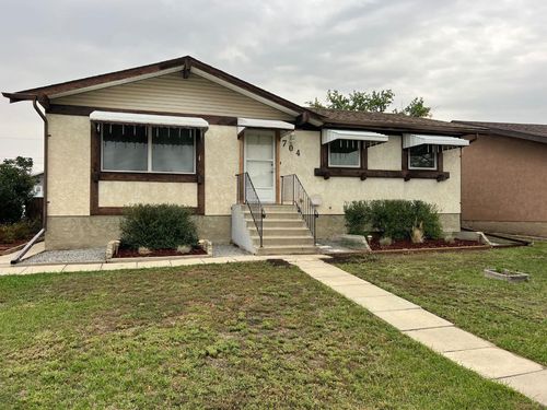 704 Bankview Dr, Drumheller, AB, T0J0Y6 | Card Image