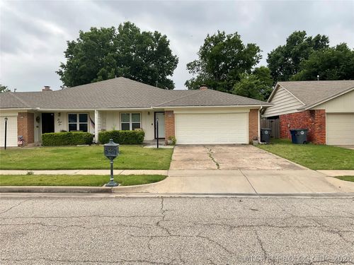 6920 46th Pl, Tulsa, OK, 74145-5804 | Card Image