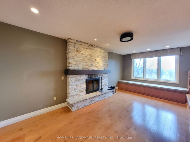 107 Bolland Cres, House other with 4 bedrooms, 4 bathrooms and 2 parking in Ajax ON | Image 9