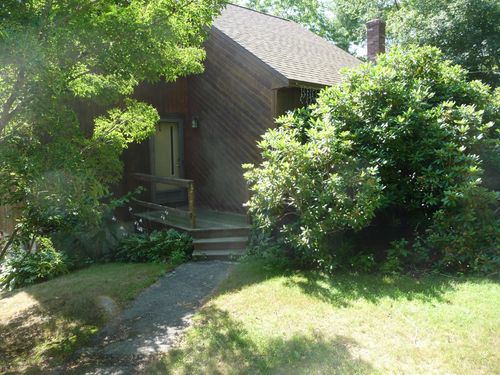 6 Joseph St, Derry, NH, 03038-6019 | Card Image