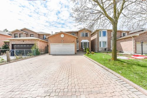 379 Wallenberg Cres, Mississauga, ON, L5B3N1 | Card Image