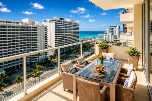 15b-5600 Collins Ave, Miami Beach, FL, 33140-2413 | Card Image