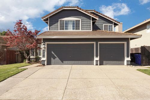 8866 Starfall Way, Elk Grove, CA, 95624 | Card Image