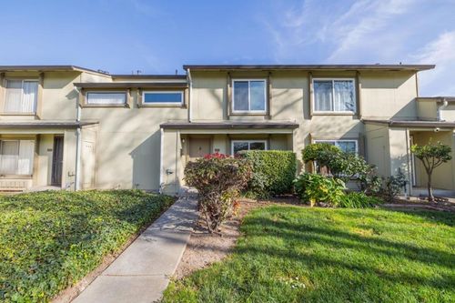 2005 Quadros Ln, San Jose, CA, 95131-2788 | Card Image