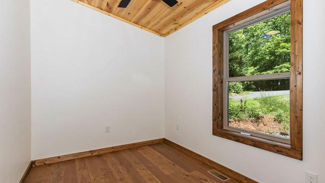 5 Feather Fork Trl, House other with 3 bedrooms, 2 bathrooms and null parking in Murphy NC | Image 28