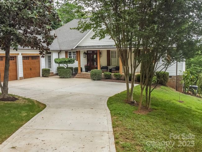 5951 Johnson Rd, House other with 3 bedrooms, 3 bathrooms and null parking in Lake Wylie SC | Image 45