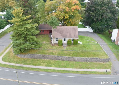 172 Four Rod Rd, Berlin, CT, 06037-2271 | Card Image