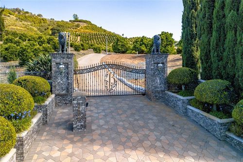 46856 El Prado, Temecula, CA, 92590 | Card Image