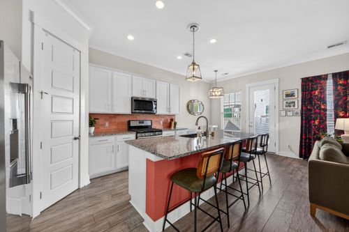 4515 Summey St, North Charleston, SC, 29405-3216 | Card Image