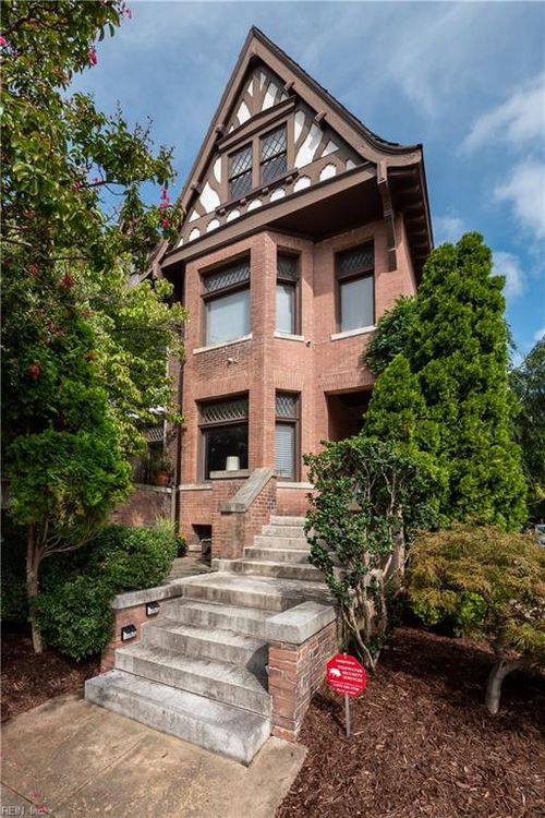 406 Mowbray Arch, Norfolk, VA, 23507-2230 | Card Image