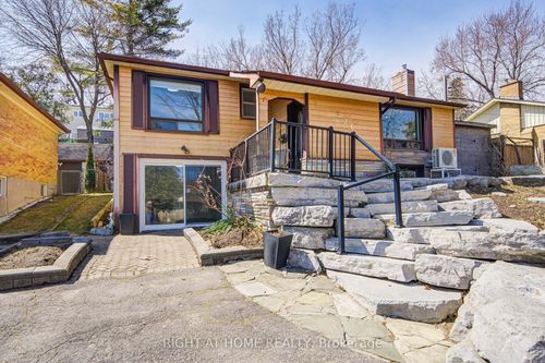 326 Jaybell Grove, Scarborough, ON, M1C2X5 | Card Image