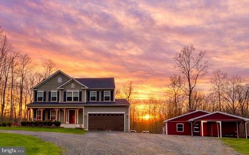 3417 Bear Pond Ln, AMISSVILLE, VA, 20106-1799 | Card Image