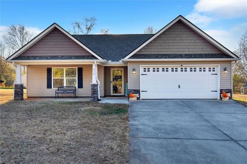 210 Rhoe Cir, Anderson, SC, 29621-4640 | Card Image