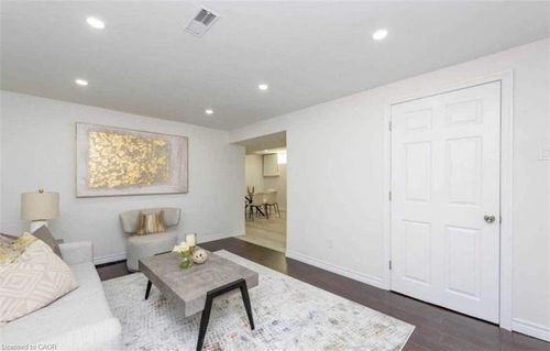 bsmt-352 E 18th St, Hamilton, ON, L9A4P9 | Card Image
