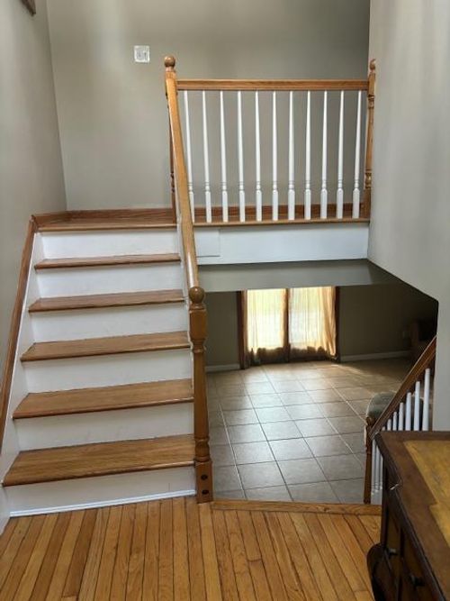 35 Woodchuck Ln, East Setauket, NY, 11733-3518 | Card Image