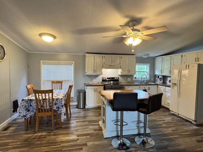 59 Riverview Ln, House other with 3 bedrooms, 2 bathrooms and 2 parking in Waverly TN | Image 21