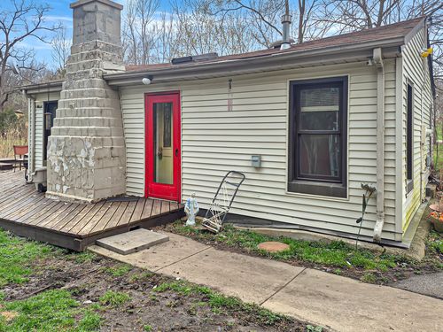 21643 W Cedar Ave, Lake Villa, IL, 60046-9587 | Card Image