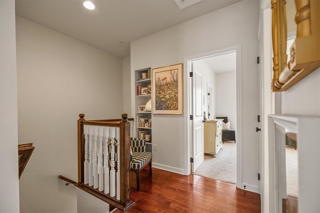 302 Osona Ln, Townhouse with 3 bedrooms, 3 bathrooms and 2 parking in Mars PA | Image 12