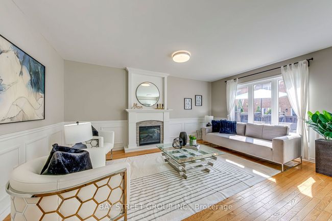 75 Finney Terr, House attached with 3 bedrooms, 3 bathrooms and 1 parking in Milton ON | Image 13