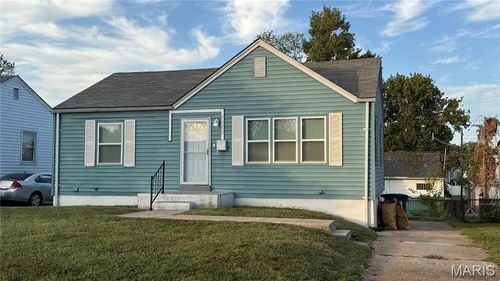 9913 Zykan Ct, Overland, MO, 63114-2541 | Card Image