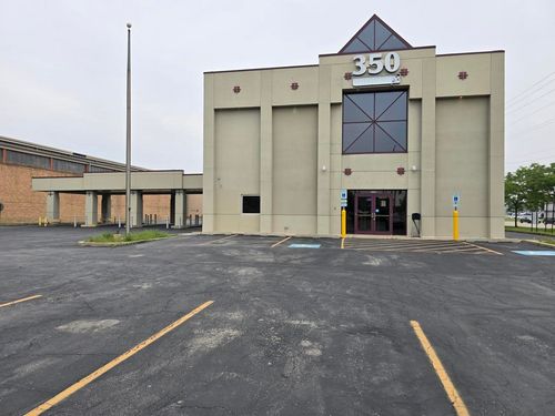 350 North Ave, Addison, IL, 60101-4911 | Card Image