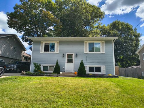 6811 236th Ave, Salem, WI, 53168-9693 | Card Image