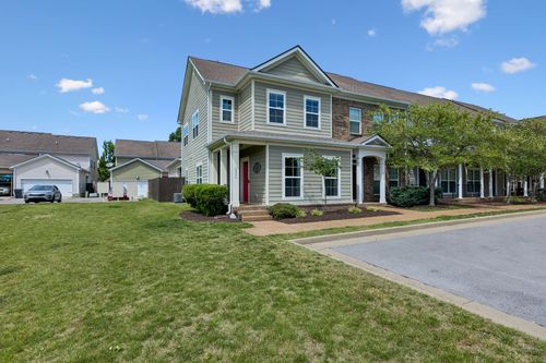 8924 Sunnyfield Way, Nashville, TN, 37211-7569 | Card Image