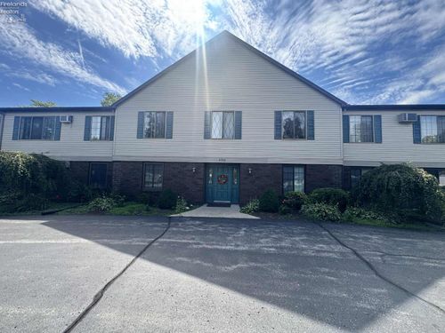 apt-101-4708 Venice Heights Blvd, Sandusky, OH, 44870-1579 | Card Image