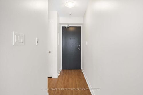 2102-25 Capreol Crt, Toronto, ON, M5V3Z7 | Card Image
