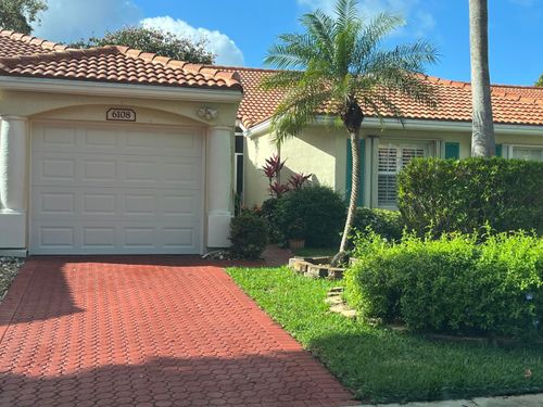 6108 Petunia Rd, Delray Beach, FL, 33484-4662 | Card Image