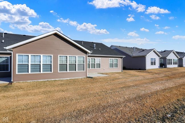 7111 Lillian Pl, House other with 2 bedrooms, 2 bathrooms and null parking in Cumberland IN | Image 40