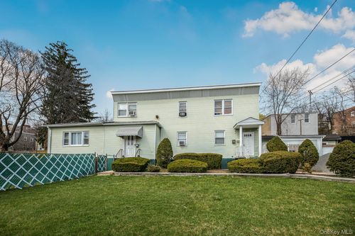 125 aka 127 Woodland Avenue, Yonkers, NY, 10703 | Card Image