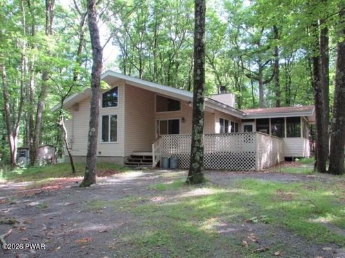 113 Widgeon Ln, Lords Valley, PA, 18428 | Card Image