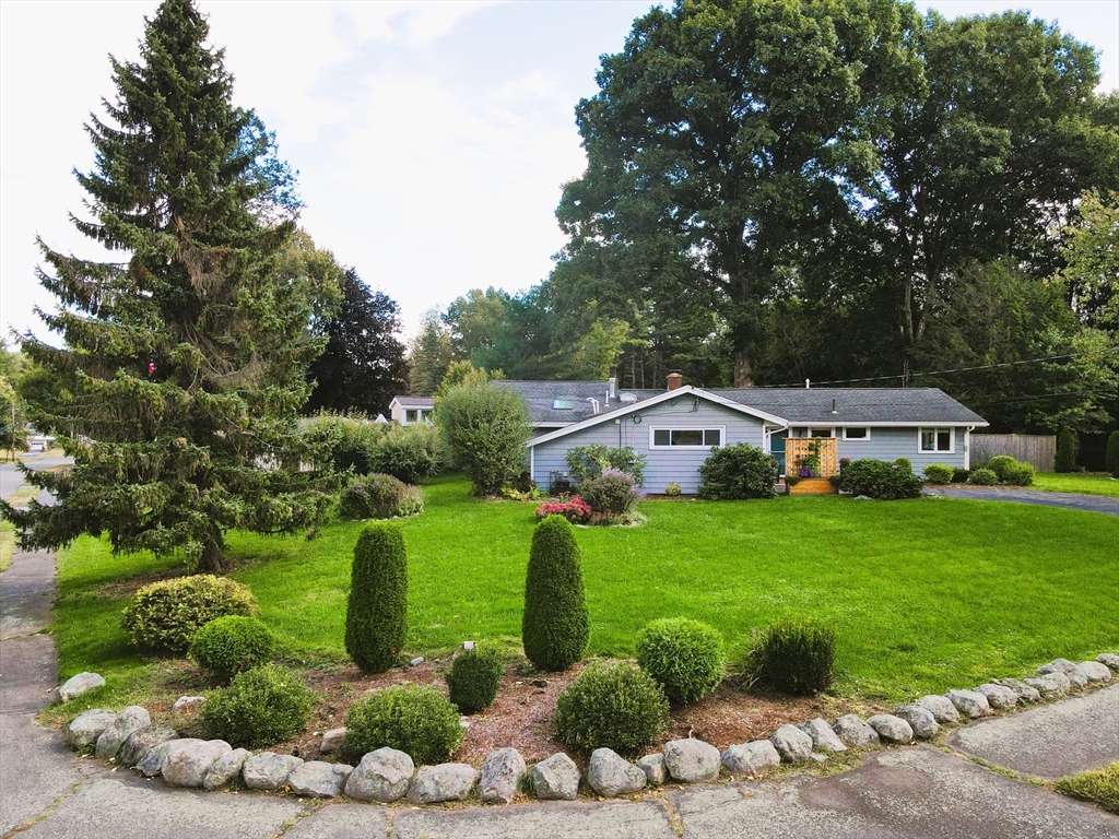 Karen Rd, Framingham, MA 01701