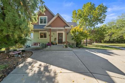 View of front of house featuring a porch | Image 1