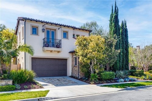 32 Lowland, Irvine, CA, 92602-0837 | Card Image