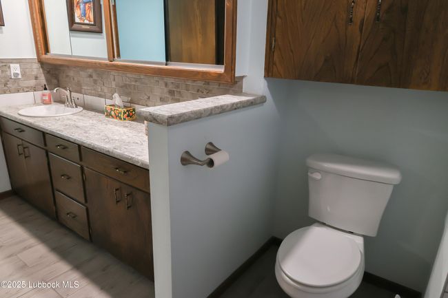 2512 Holliday St, House other with 3 bedrooms, 2 bathrooms and null parking in Plainview TX | Image 19