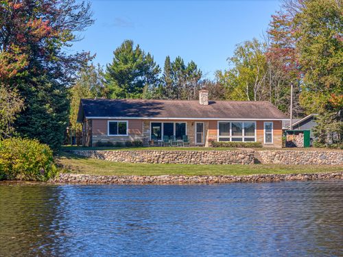 1084 Vlach Rd, Eagle River, WI, 54521-9350 | Card Image