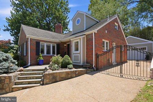 414 Skyhill Rd, ALEXANDRIA, VA, 22314-4920 | Card Image