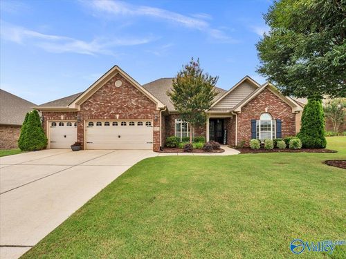 105 Welbury Ct, Madison, AL, 35758-8819 | Card Image