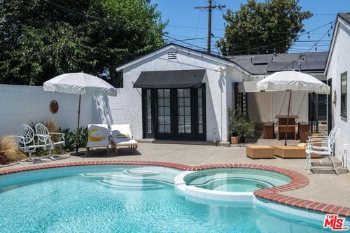 520 W 19th St, Long Beach, CA, 90806-5307 | Card Image