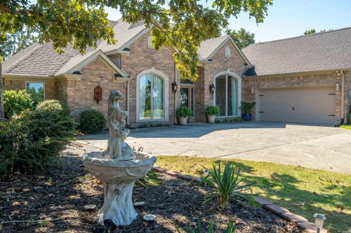 58 Stonegate Ter, Hot Springs, AR, 71913-8874 | Card Image