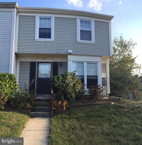 551 Short Curve Rd, GLEN BURNIE, MD, 21061-5136 | Card Image