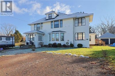 209 Main St, House other with 3 bedrooms, 3 bathrooms and null parking in Chipman NB | Image 1