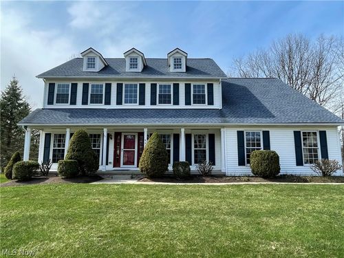 8820 Chaucer Blvd, Broadview Heights, OH, 44147-1778 | Card Image