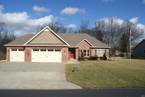 110 W 3rd St, Burlington, IN, 46915-1540 | Card Image