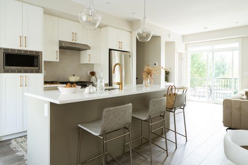 109-1833 165a St, Surrey, BC, V3Z9N3 | Card Image