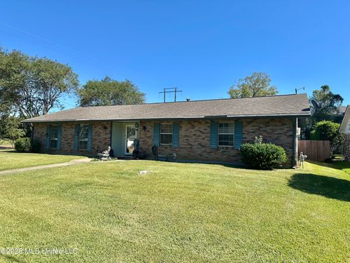 101 Woodville Drive, Natchez, MS, 39120 | Card Image
