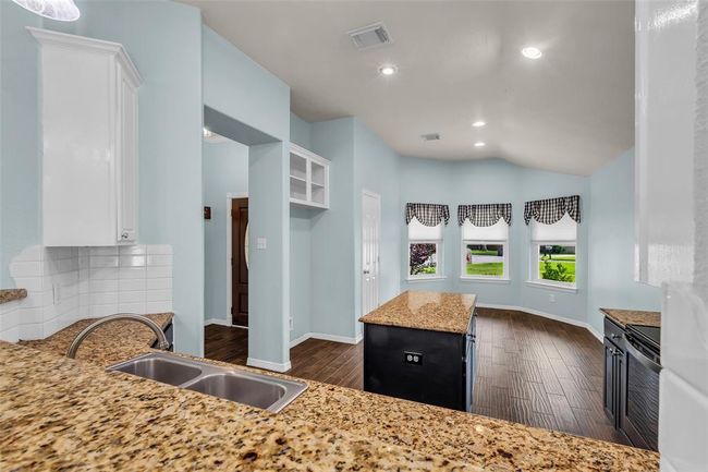 16110 Sealander Ct, House other with 3 bedrooms, 2 bathrooms and 2 parking in Crosby TX | Image 16